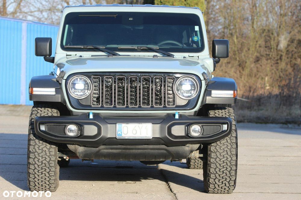 Jeep Wrangler - 3