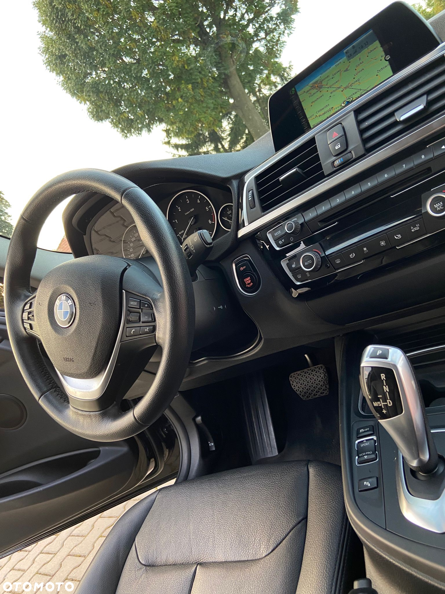 BMW Seria 3 318d Luxury Line - 11