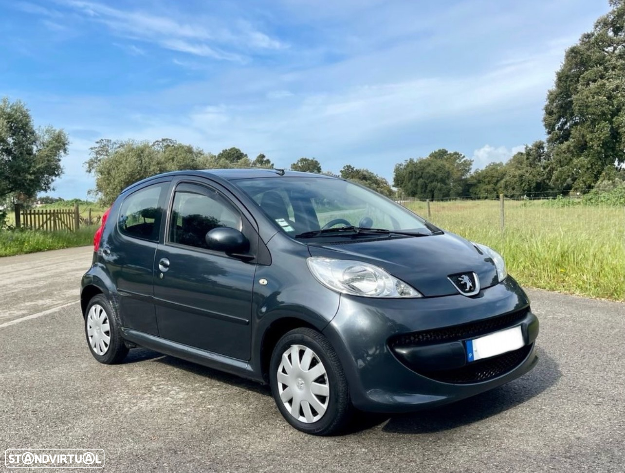 Peugeot 107 1.0 Urban - 3