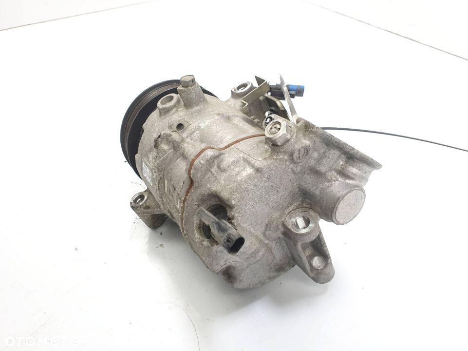 SPRĘŻARKA KLIMATYZACJI CADILLAC CTS 447280-9670 - 2