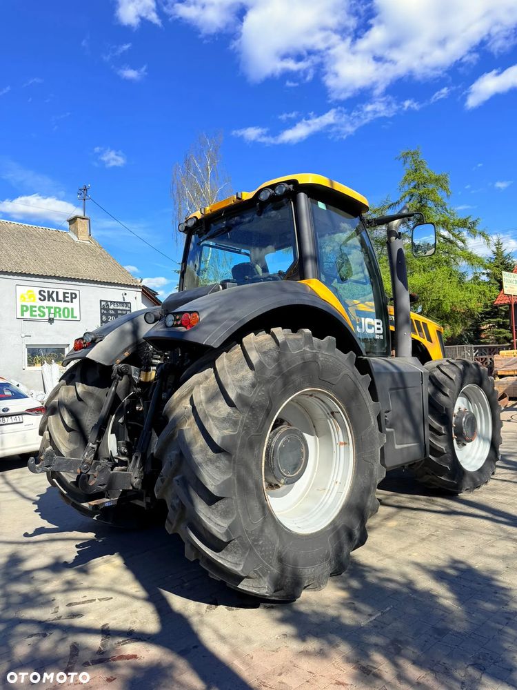 JCB Fastrac 8310 - 16