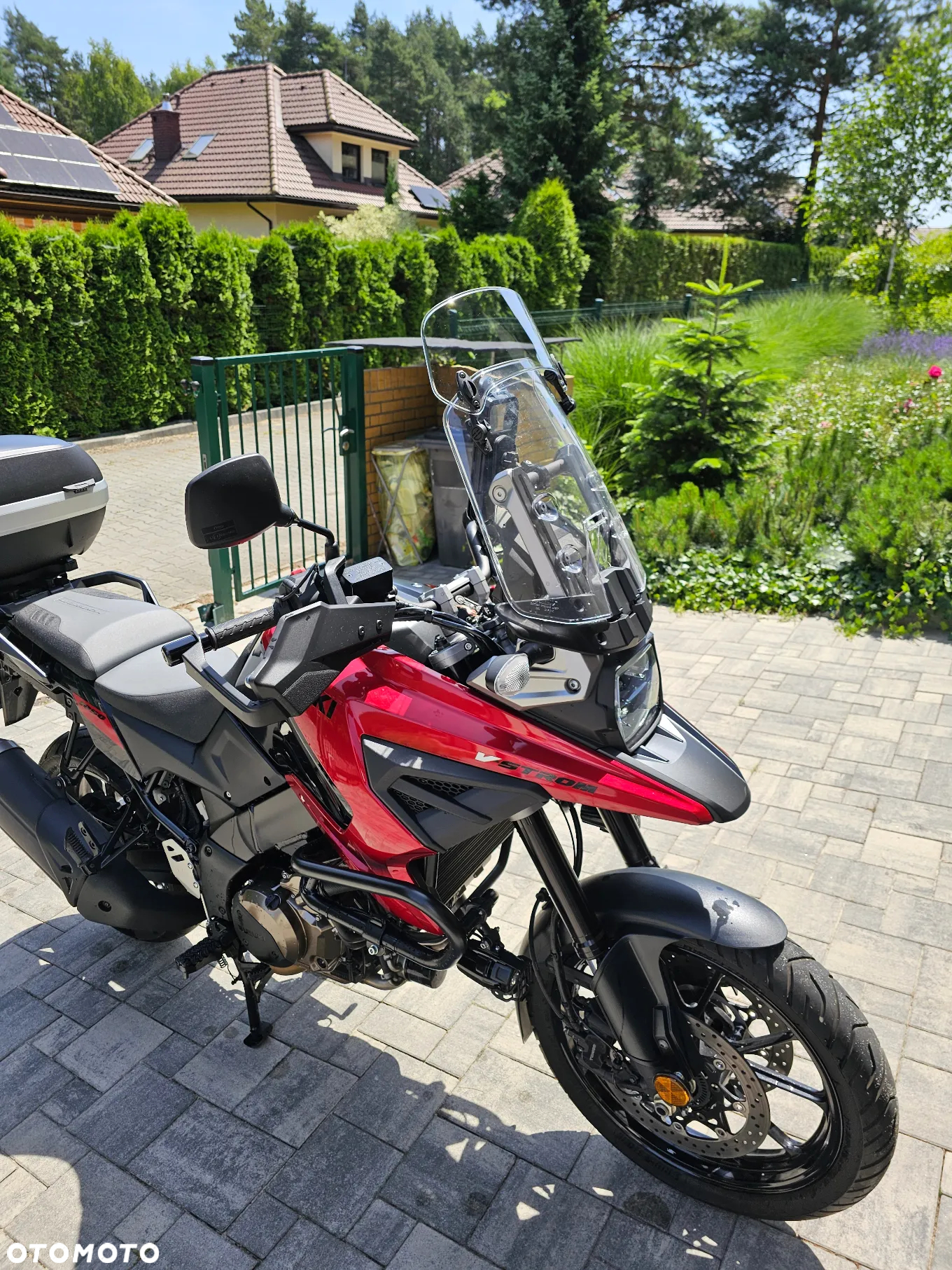 Suzuki V-STROM - 16