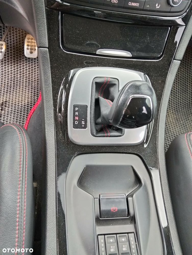 Ford S-Max 2.2 TDCi DPF Durashift-6-tronic Titanium - 12