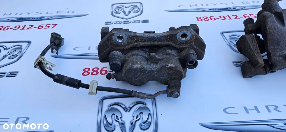 Dodge Durango III LIFT 2017- 3.6 V6 Zacisk hamulcowy przód prawy lub przód lewy Zacisk hamulcowy przedni prawy lub lewy Przewód hamulcowy - 7