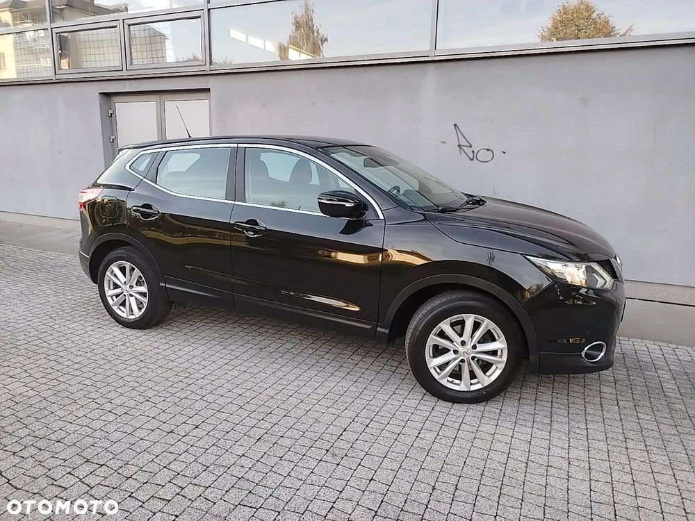Nissan Qashqai 1.2 DIG-T N-Connecta - 2
