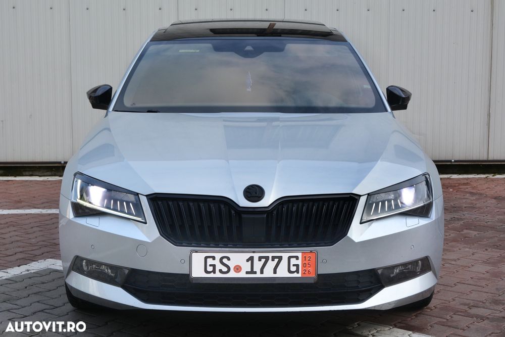 Skoda Superb 2.0 TDI DSG Sportline - 12