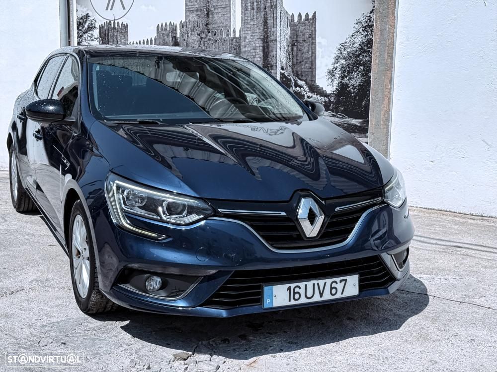 Renault Mégane 1.5 dCi Intens - 2