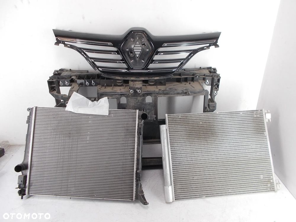 Chłodnica MEGANE IV ATRAPA grill - 1