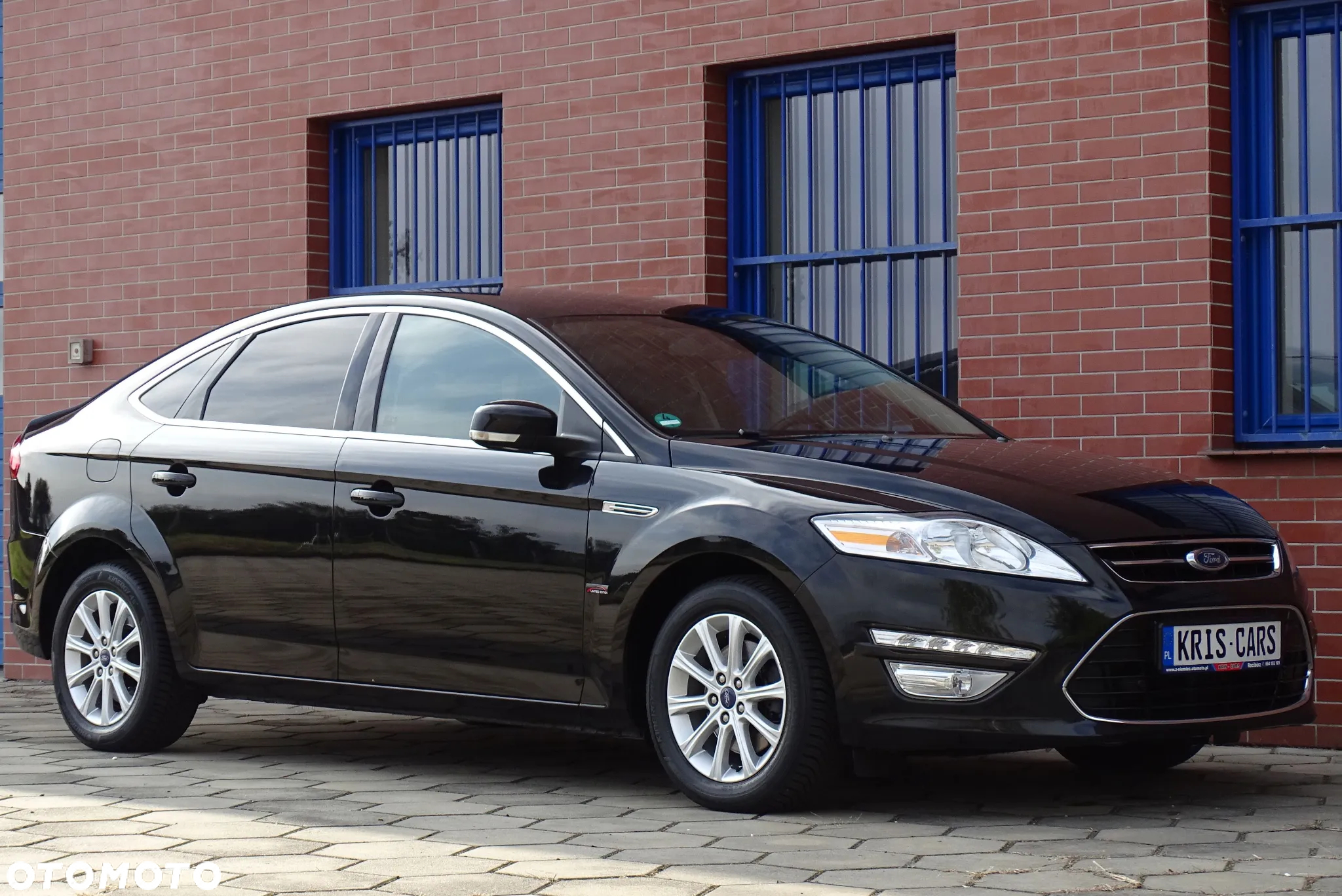 Ford Mondeo 1.6 T Ghia - 16