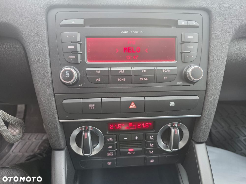 Audi A3 3-drzwiowe 1.6 Ambition - 34