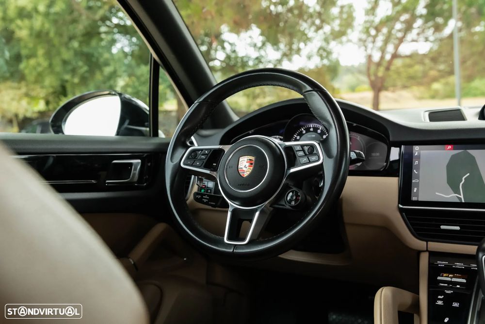 Porsche Cayenne E-Hybrid - 42