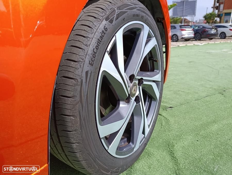 Renault Clio 1.0 TCe RS Line - 18