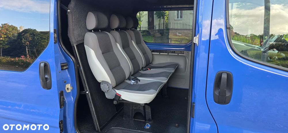 Opel Vivaro - 19