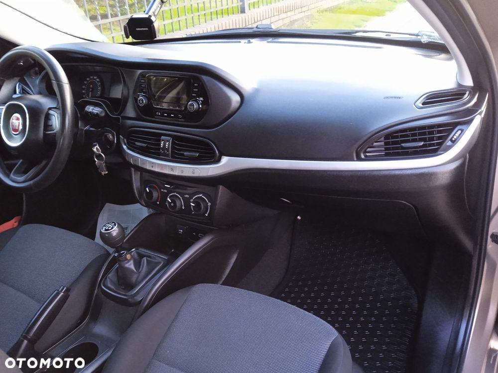 Fiat Tipo 1.4 Classic - 21