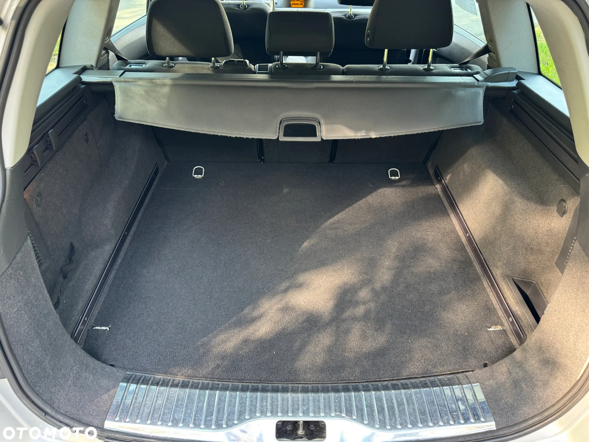 Opel Astra 1.6 Elegance - 29