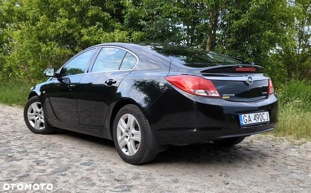 Opel Insignia 1.6 T Sport - 11
