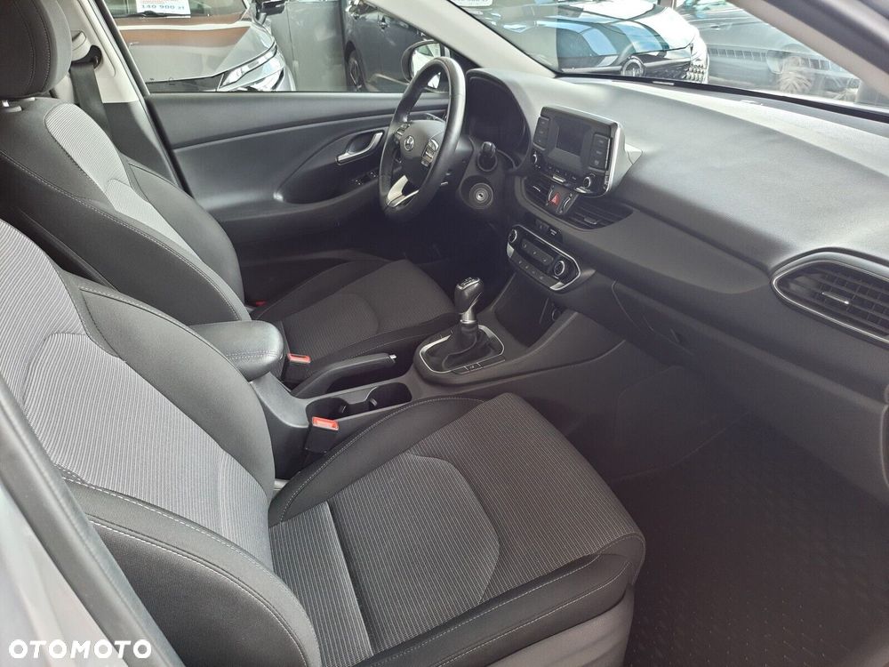 Hyundai i30 1.0 T-GDI Modern - 10