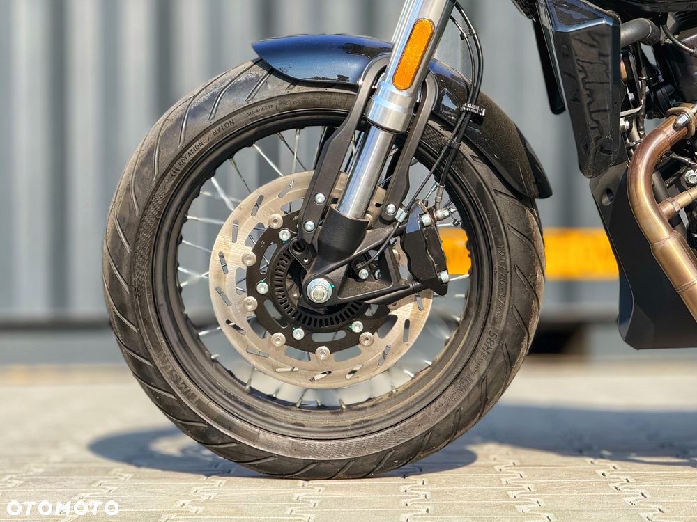 Junak SR - 20