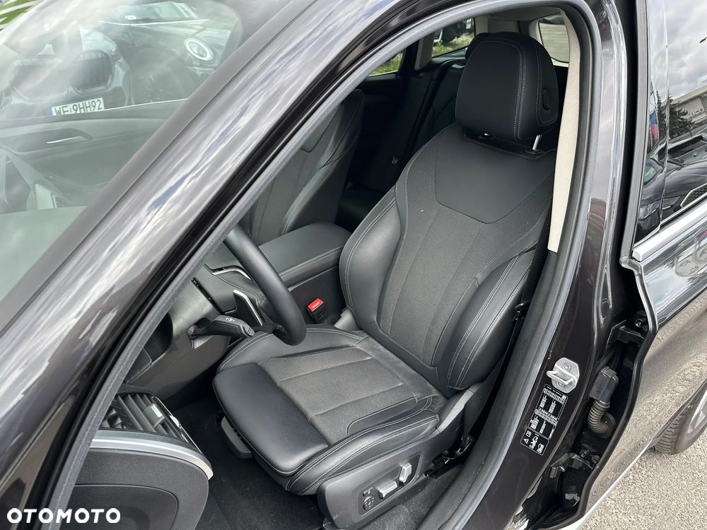 BMW X3 xDrive20d MHEV xLine - 10