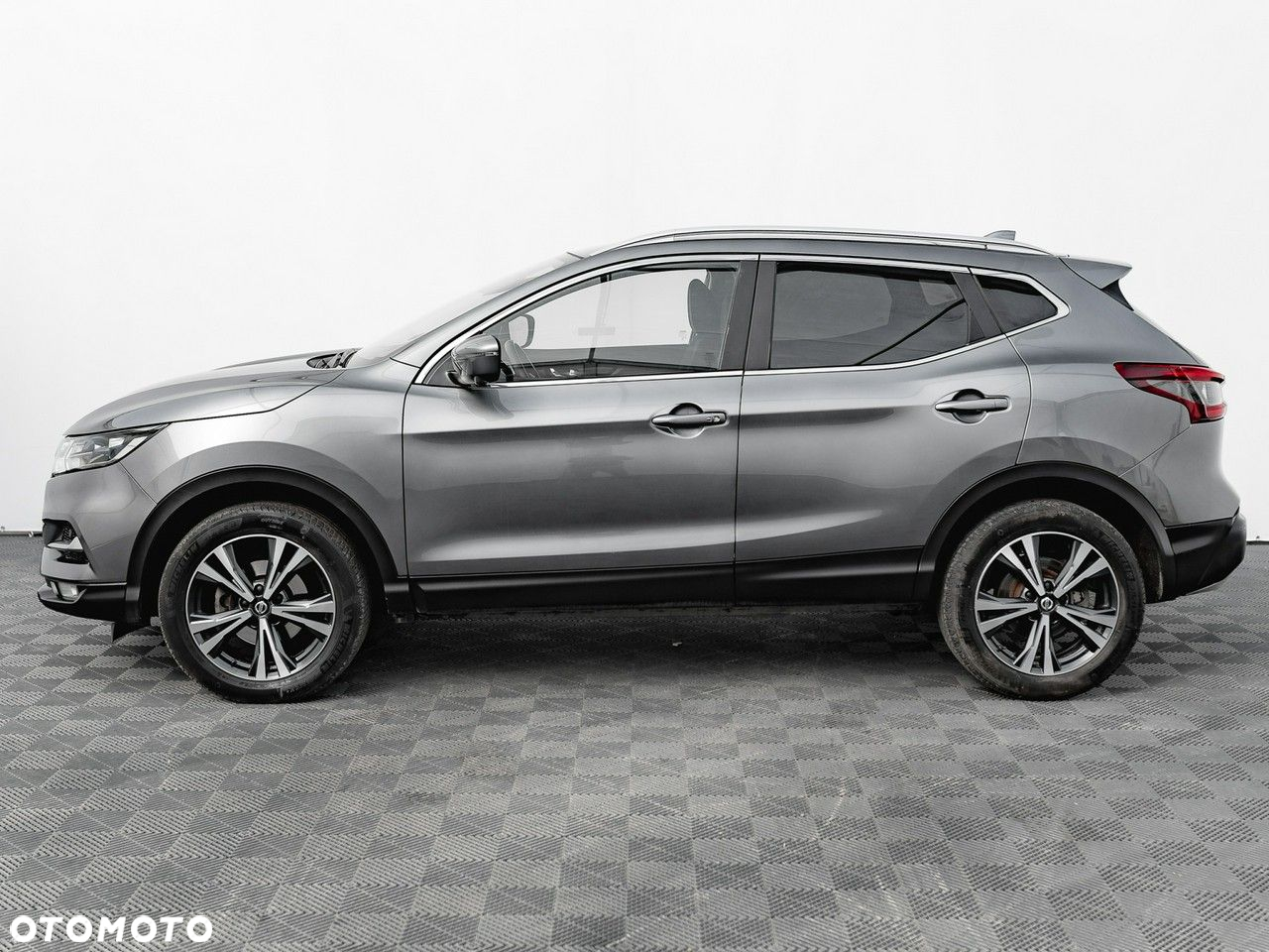 Nissan Qashqai 1.3 DIG-T N-Connecta - 10