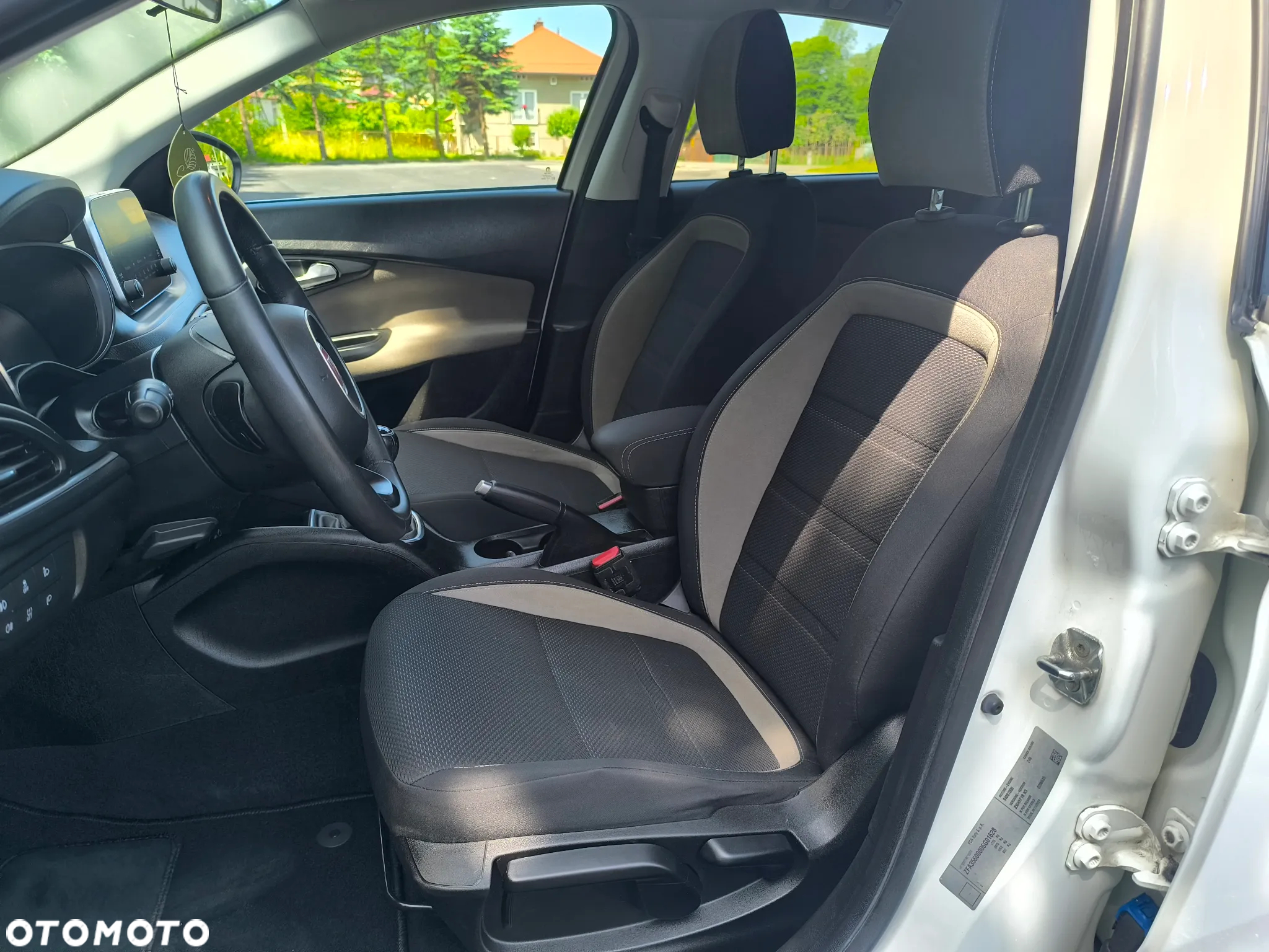 Fiat Tipo 1.4 T-Jet 16v Lounge - 12