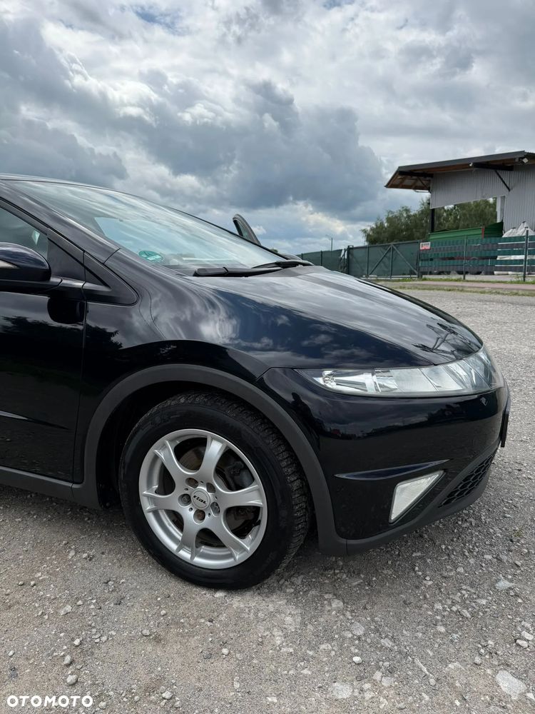 Honda Civic 1.8i-VTEC Sport - 35