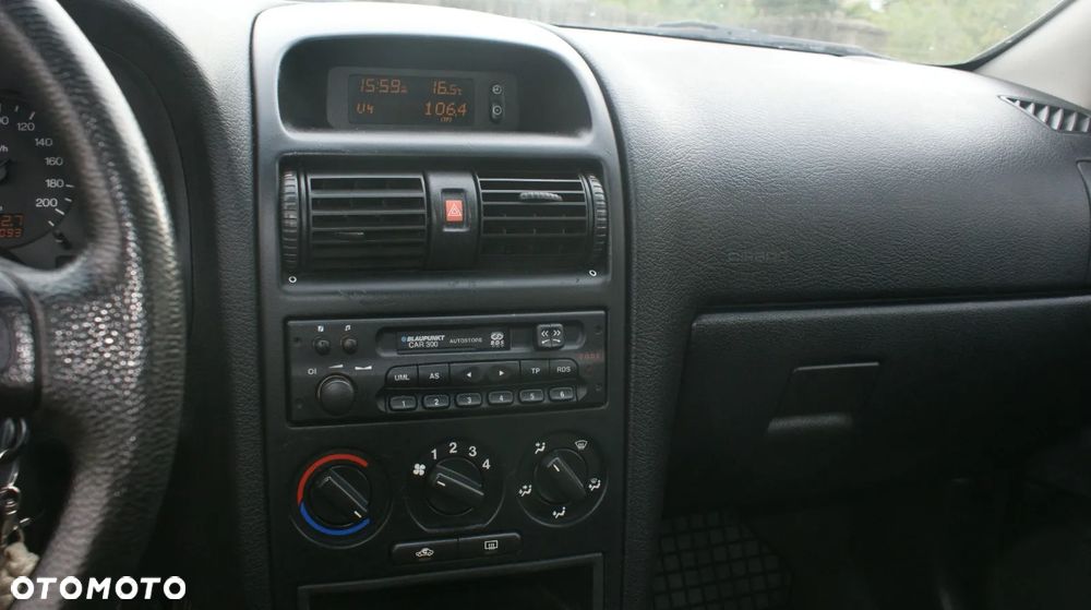 Opel Astra - 15