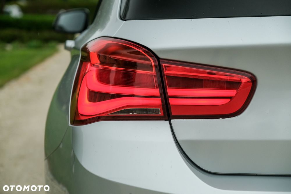 BMW Seria 1 120i M Sport - 10