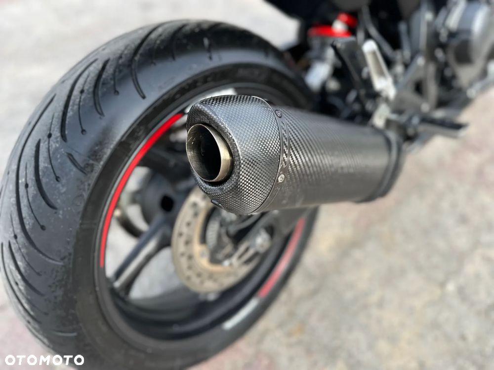 Honda CBR - 18