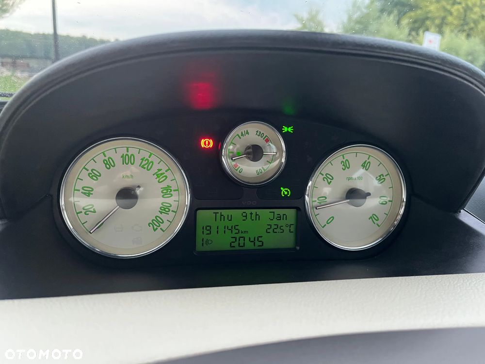 Lancia Ypsilon 1.4 16V Elegante Plus - 10