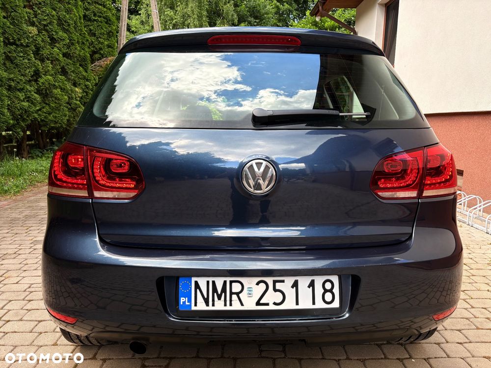 Volkswagen Golf 1.6 TDI Highline - 9