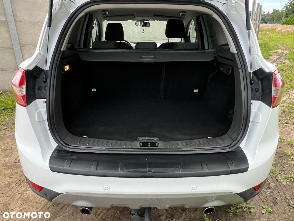 Ford Kuga - 15