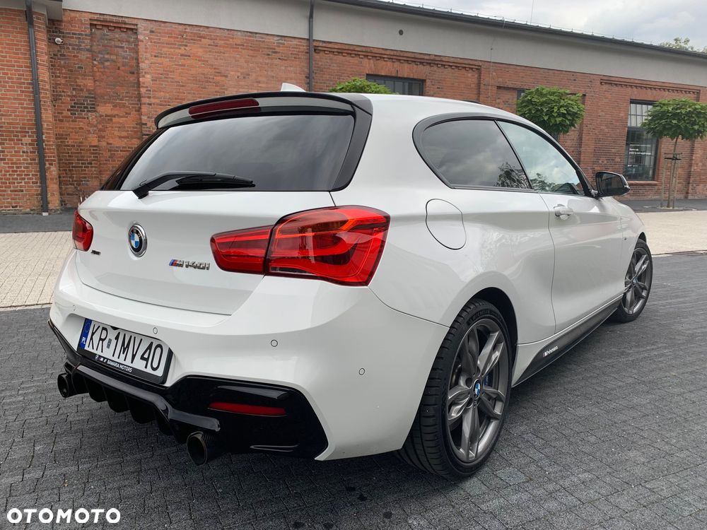 BMW 1M - 3