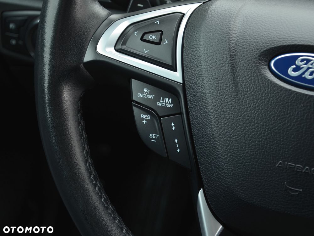 Ford Mondeo 2.0 EcoBlue Titanium - 25