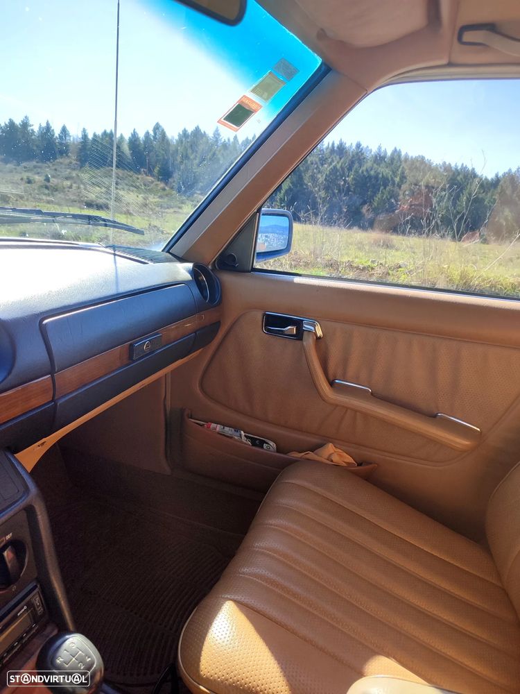 Mercedes-Benz W123 (1976-1986) - 9