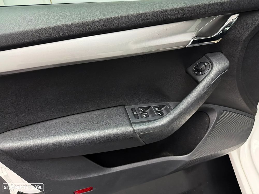 Skoda Octavia 1.6 TDI Active - 8