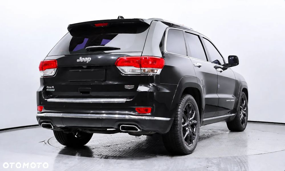 Jeep Grand Cherokee - 4