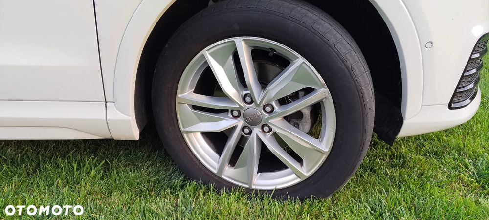 Audi Q3 40 TFSI Quattro S tronic S line - 6