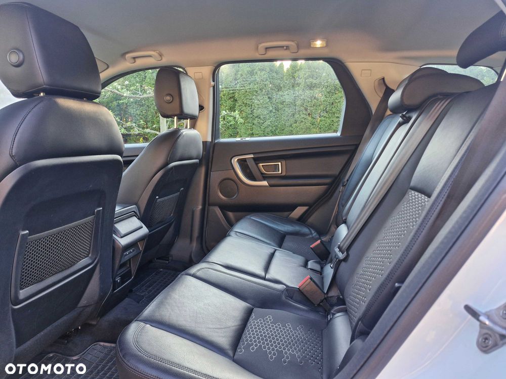 Land Rover Discovery Sport - 6