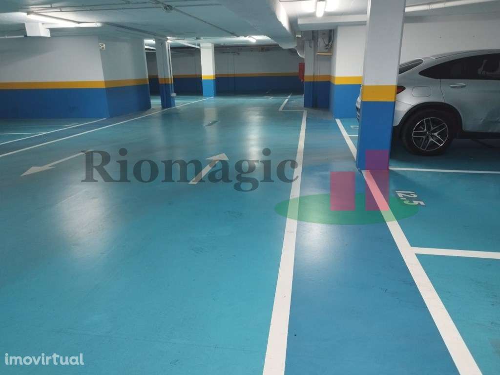 Lugar de Garagem - Santarém ***RIOMAGIC*** - Grande imagem: 3/5