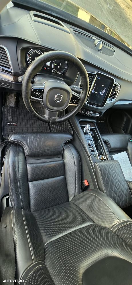 Volvo XC 90 - 10