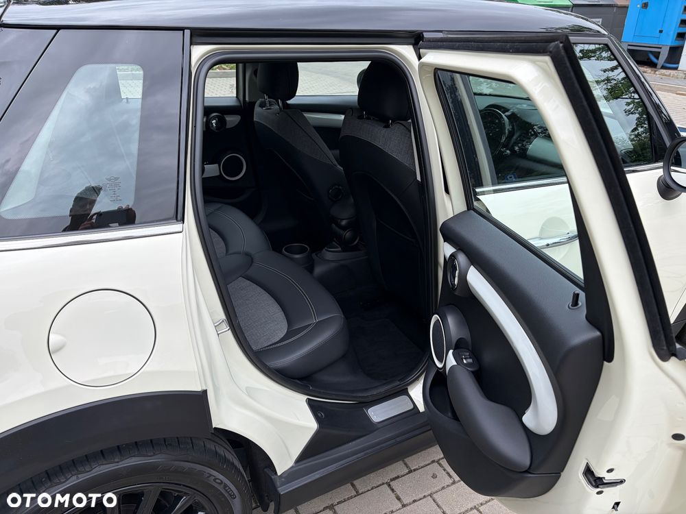 MINI Cooper - 32