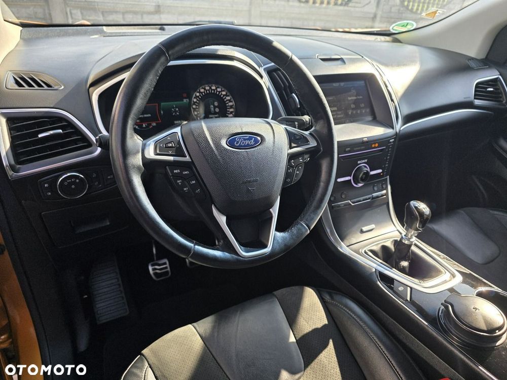 Ford Edge 2.0 TDCi 4WD ST-Line - 19