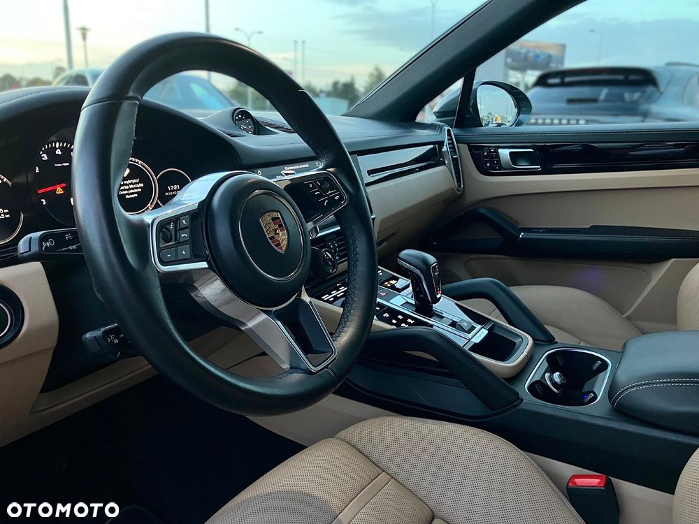 Porsche Cayenne - 13