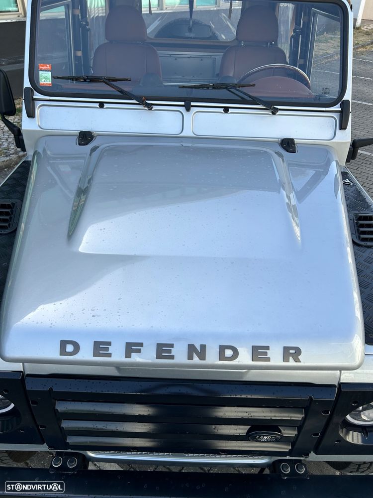 Land Rover Defender 90 2.4 CRD S - 20