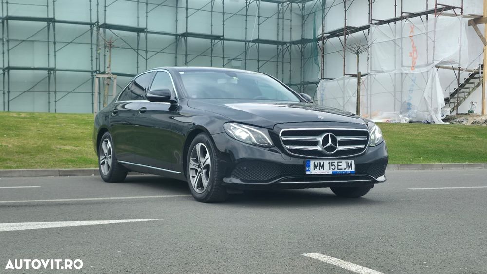 Mercedes-Benz E 200 d 9G-TRONIC - 35