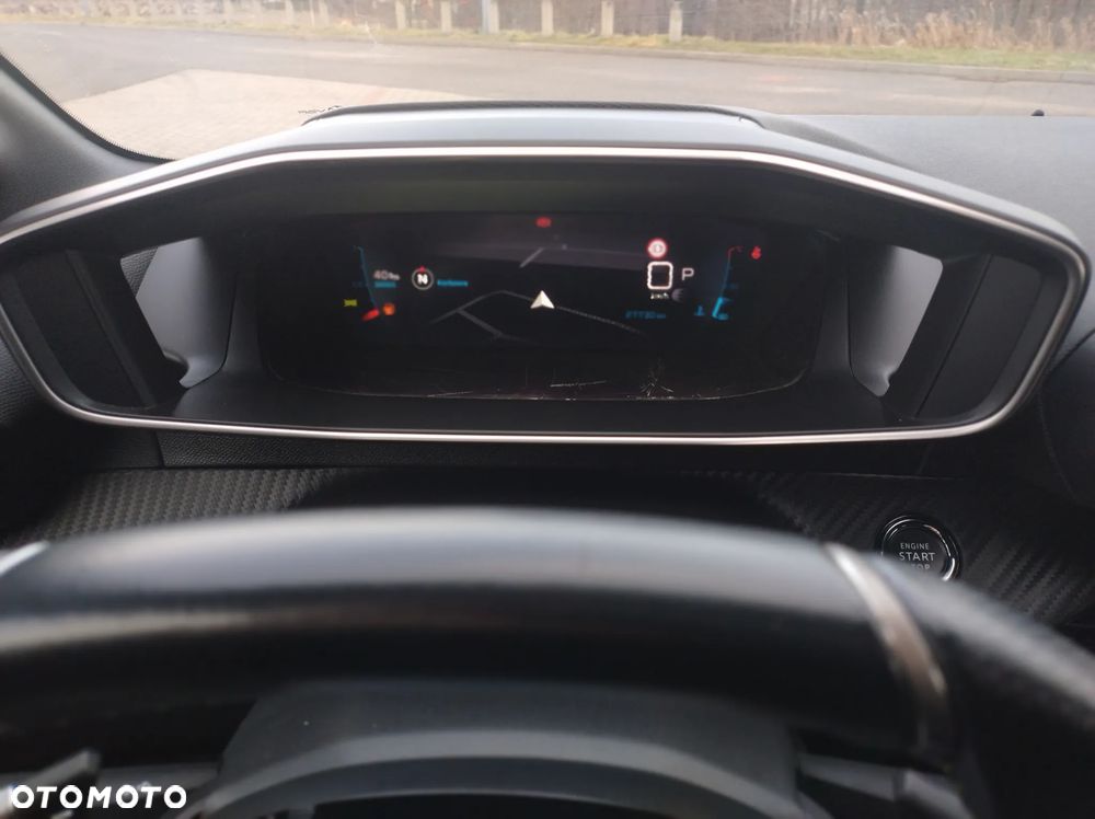 Peugeot 208 PureTech 100 EAT8 GT Pack - 23