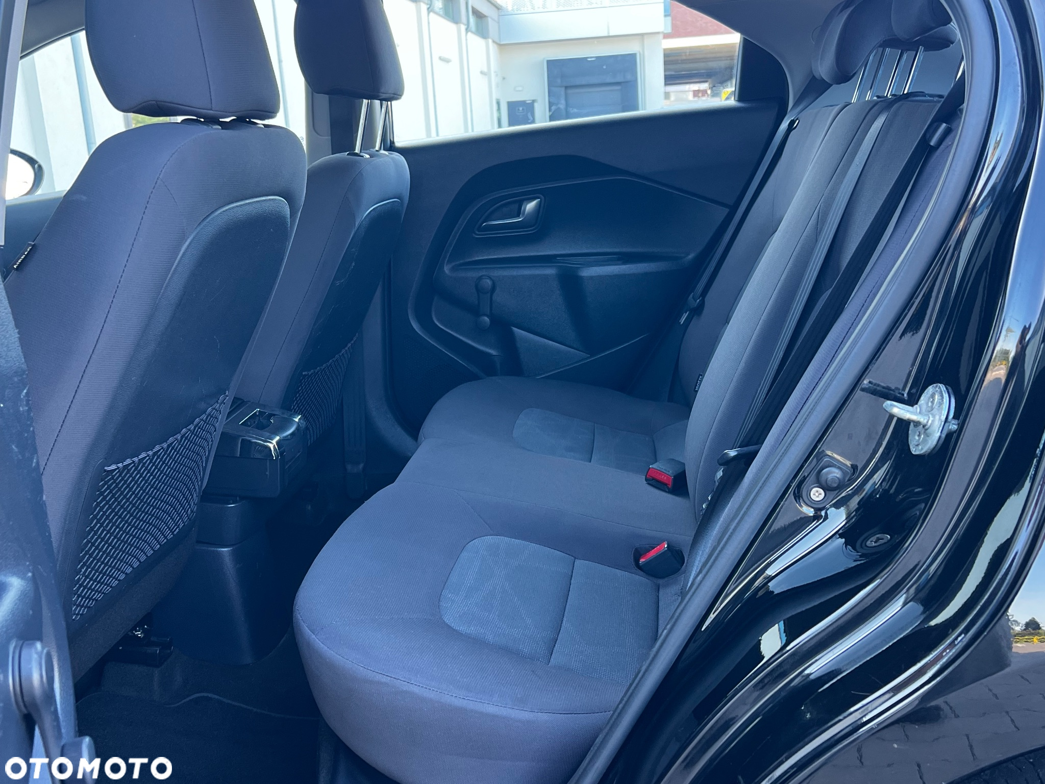 Kia Rio 1.2 Business Line - 8