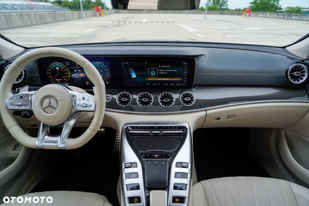Mercedes-Benz AMG GT - 16