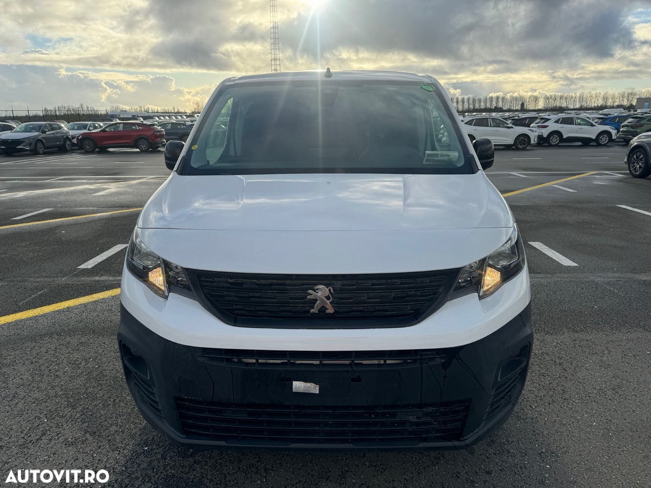 Peugeot E-Partner - 2